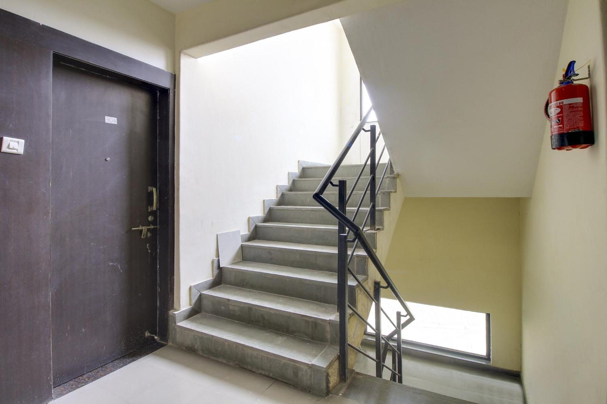 Hotel O Star Inn Pune Exterior photo